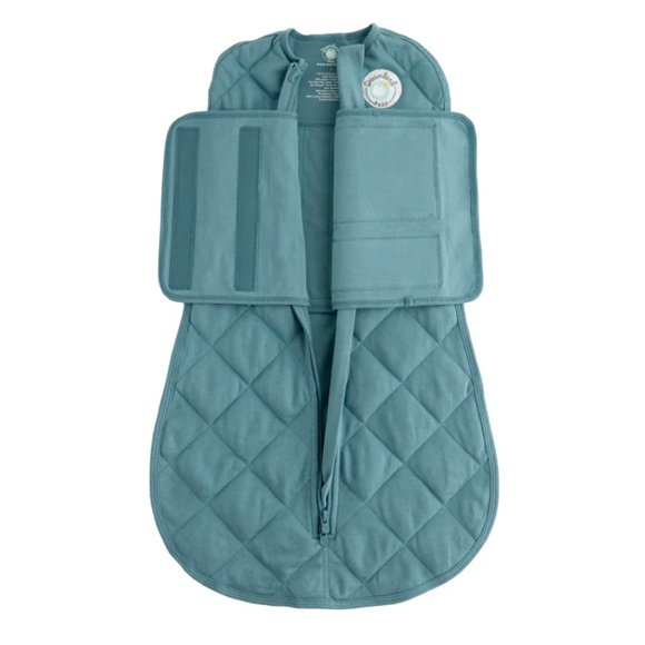 Dreamland Baby Weighted Swaddle - Picture 1 of 5